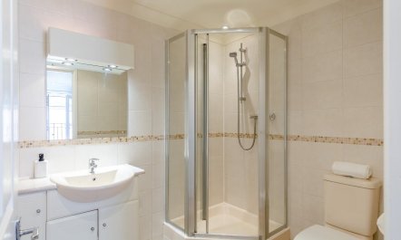 4 Bed in Newquay 4