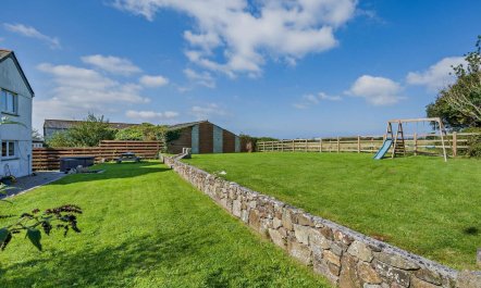3 Bed in Camborne 3