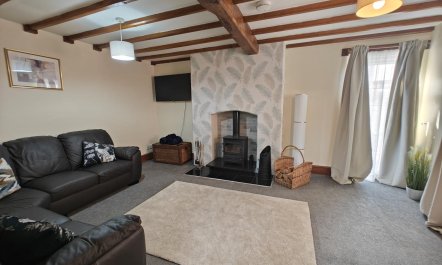 2 Bed in Ashbourne 1