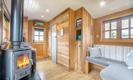 1 Bed in Wichenford 9
