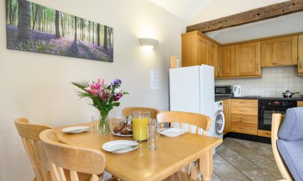 2 Bed in Kenilworth 9