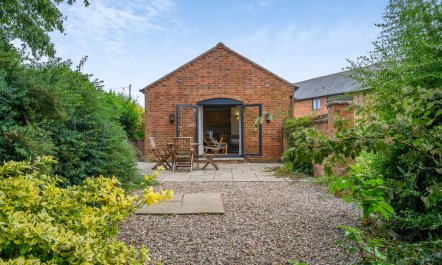 2 Bed in Kenilworth 1