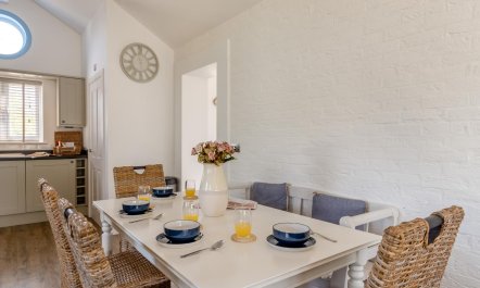 2 Bed in Filey 8