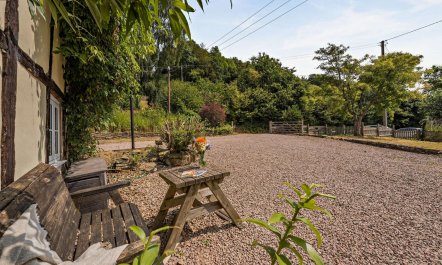 2 Bed in Cradley 6