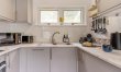2 Bed in Caswell Bay 9