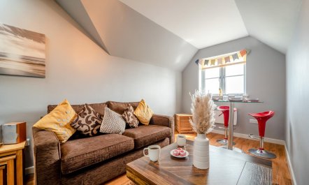 2 Bed in Isle Of Whithorn 5