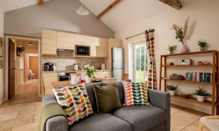 2 Bed in Cranmer 5
