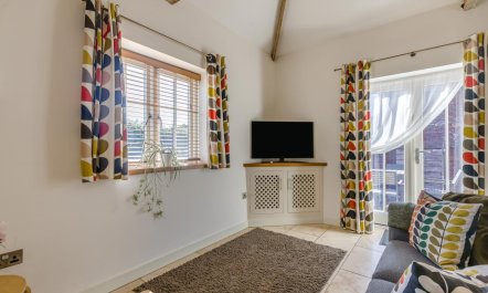 2 Bed in Cranmer 5