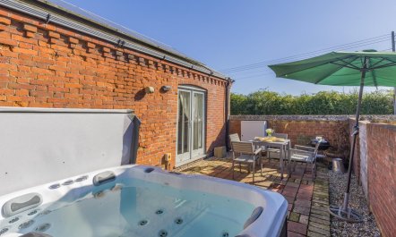 2 Bed in Cranmer
