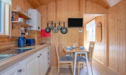 1 Bed in Laddingford 5