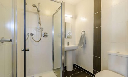 3 Bed in Eastbourne 3