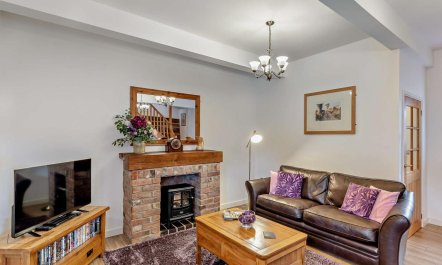 2 Bed in Market Drayton 3