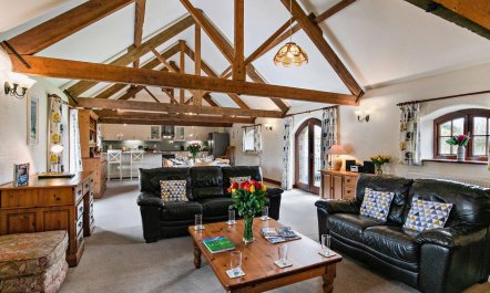4 Bed in Looe