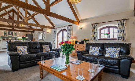 4 Bed in Looe 2