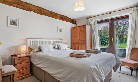 4 Bed in Looe 7