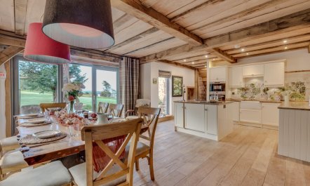 4 Bed in Largs 7