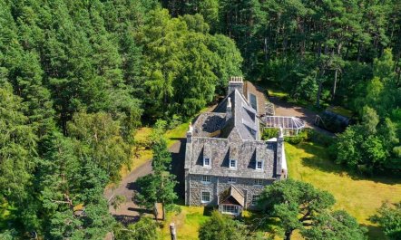9 Bed in Nethy Bridge 2
