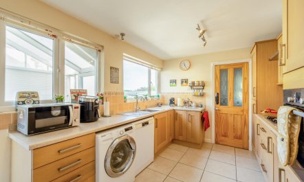 3 Bed in Barnstaple 1