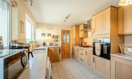 3 Bed in Barnstaple 7