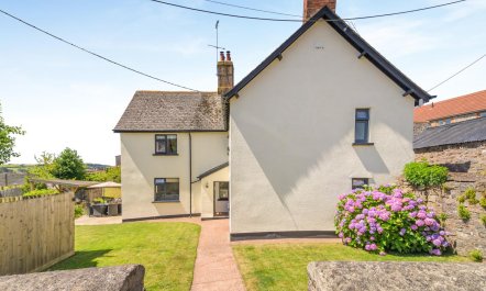 5 Bed in Wellington 1