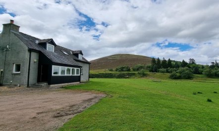 3 Bed in Tomatin 1
