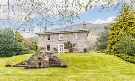 7 Bed in Aberfeldy
