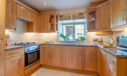 2 Bed in Huby 3