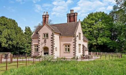 3 Bed in Wotton-under-edge
