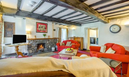 4 Bed in Penrith 2