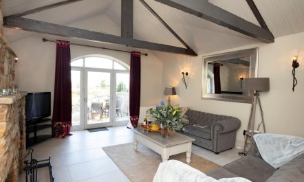 4 Bed in Richmond 3