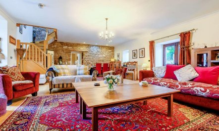 6 Bed in Whitehaven