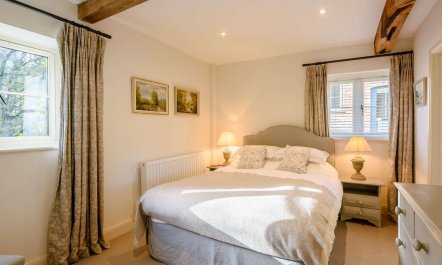 2 Bed in Midhurst 8