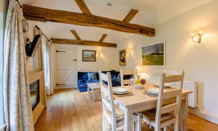2 Bed in Midhurst 4