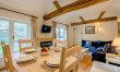 2 Bed in Midhurst 5