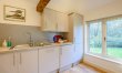 2 Bed in Midhurst 7