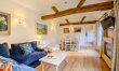 2 Bed in Midhurst 1