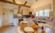 2 Bed in Midhurst 5