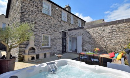 4 Bed in Corwen
