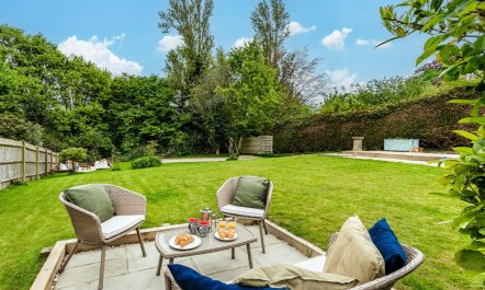 2 Bed in Rye- 1
