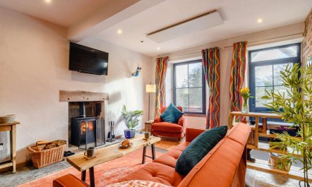 1 Bed in Balfron Station 6