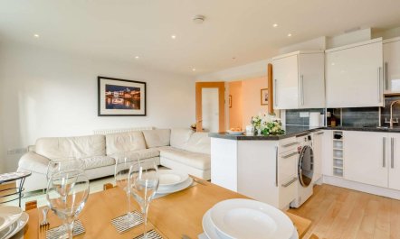 3 Bed in Tenby 5
