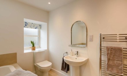 2 Bed in Otley 8