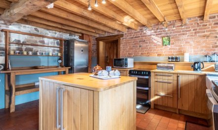 4 Bed in Leek 4