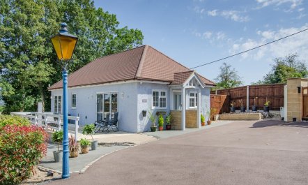 1 Bed in Cheltenham