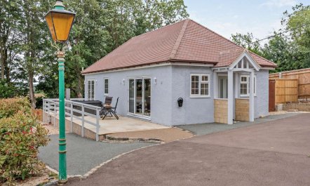 1 Bed in Cheltenham