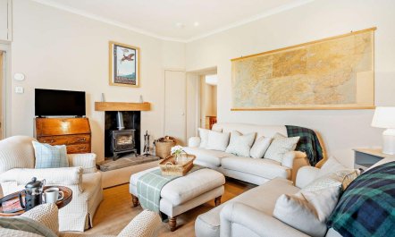 3 Bed in Blairgowrie 2