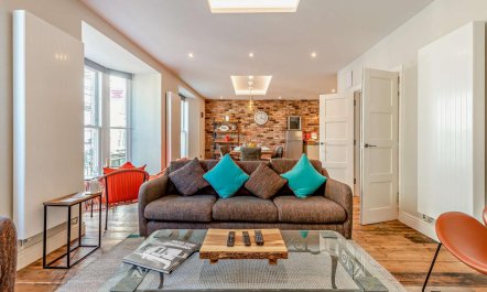 4 Bed in Tenby
