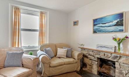 4 Bed in Cardigan 6