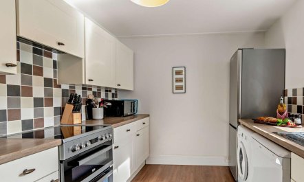 4 Bed in Cardigan 4