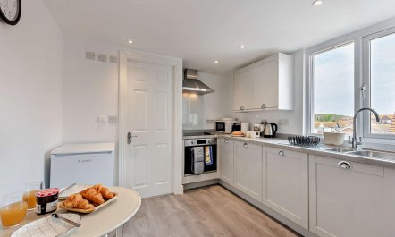 2 Bed in Bexhill-on-sea 5
